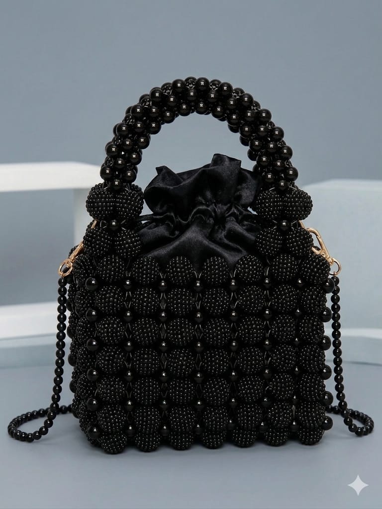 HAND COSTUMIZED BAGS